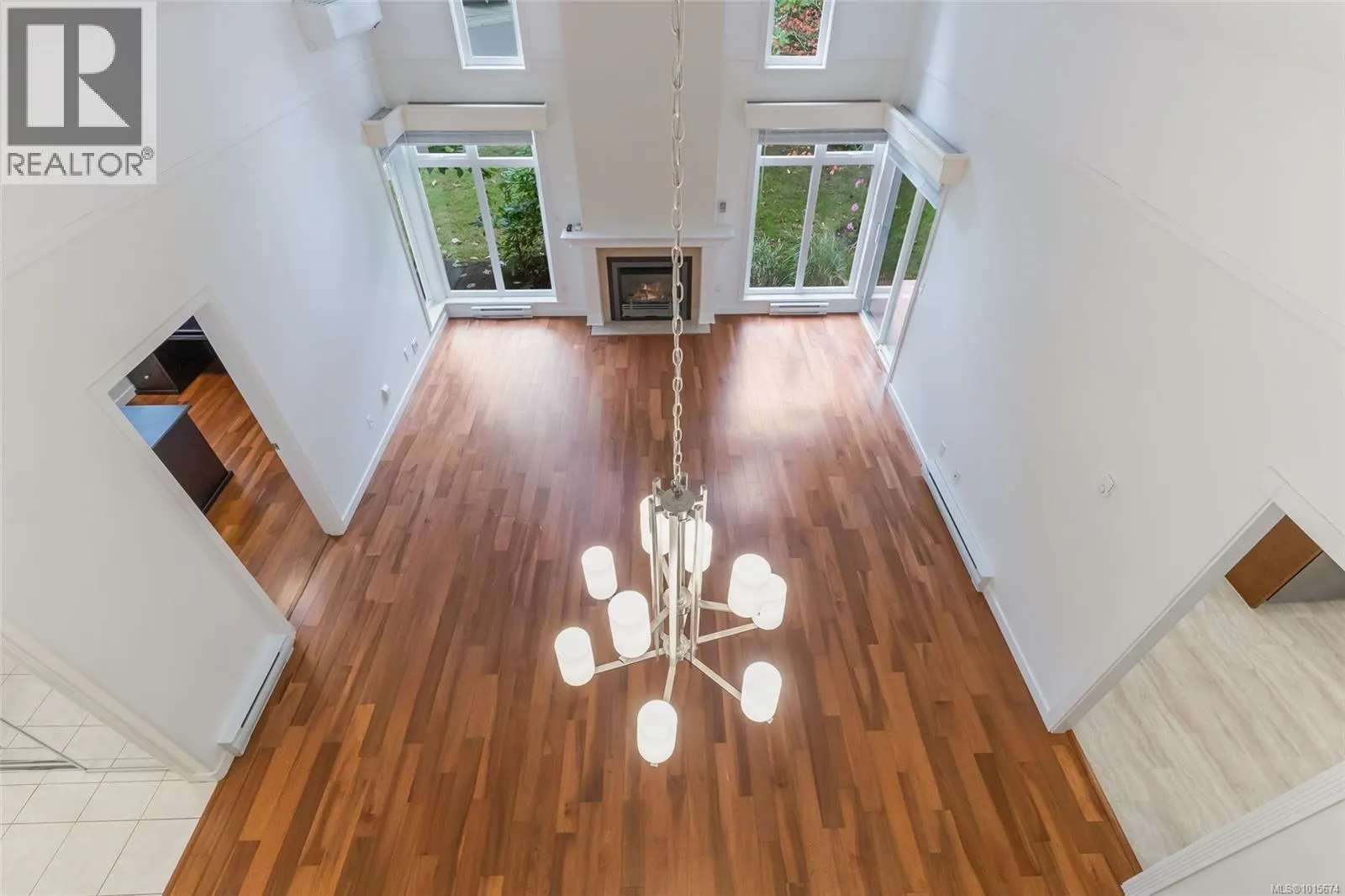 5276 Arbour Cres