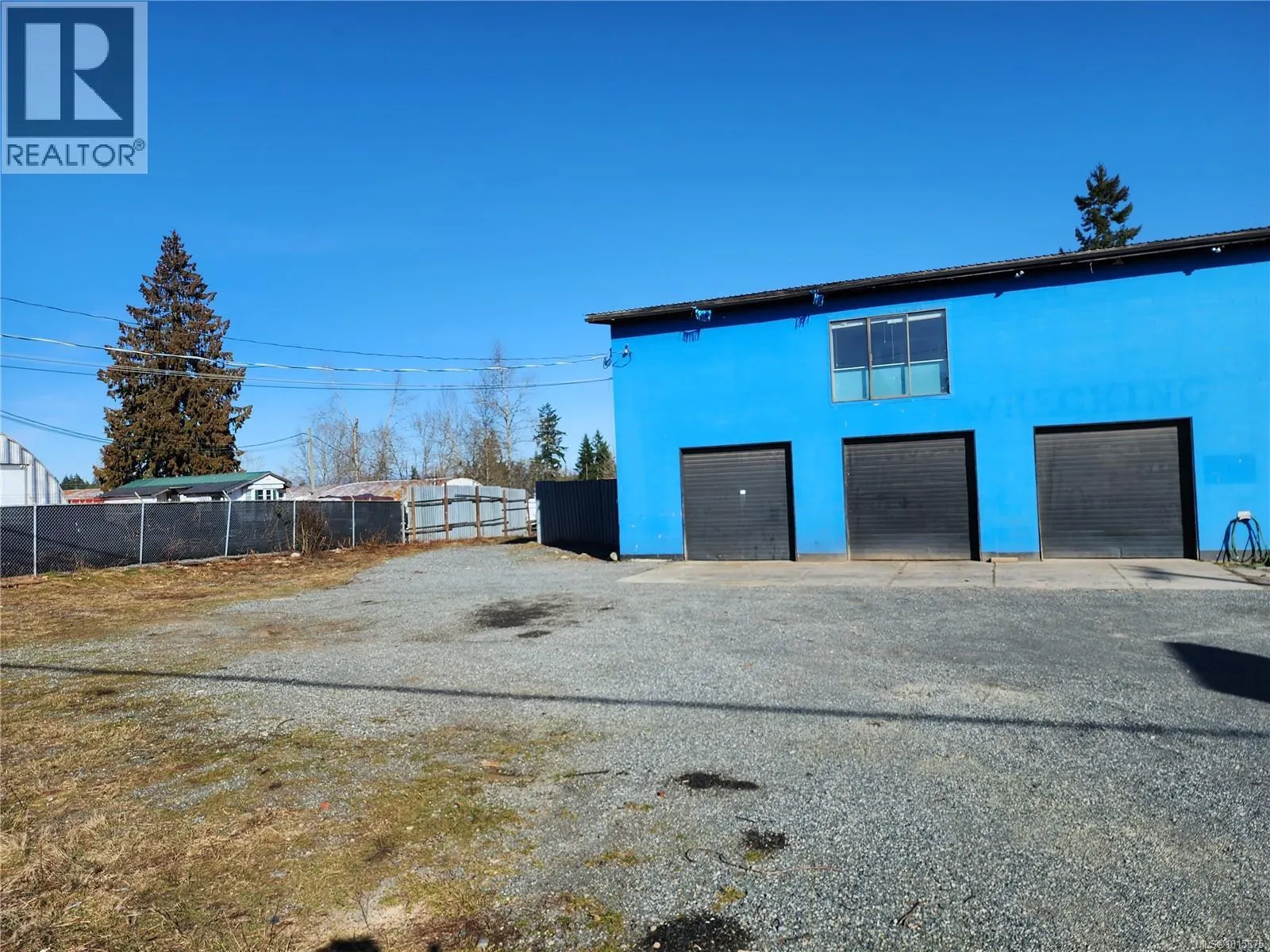 2090 Schoolhouse Rd