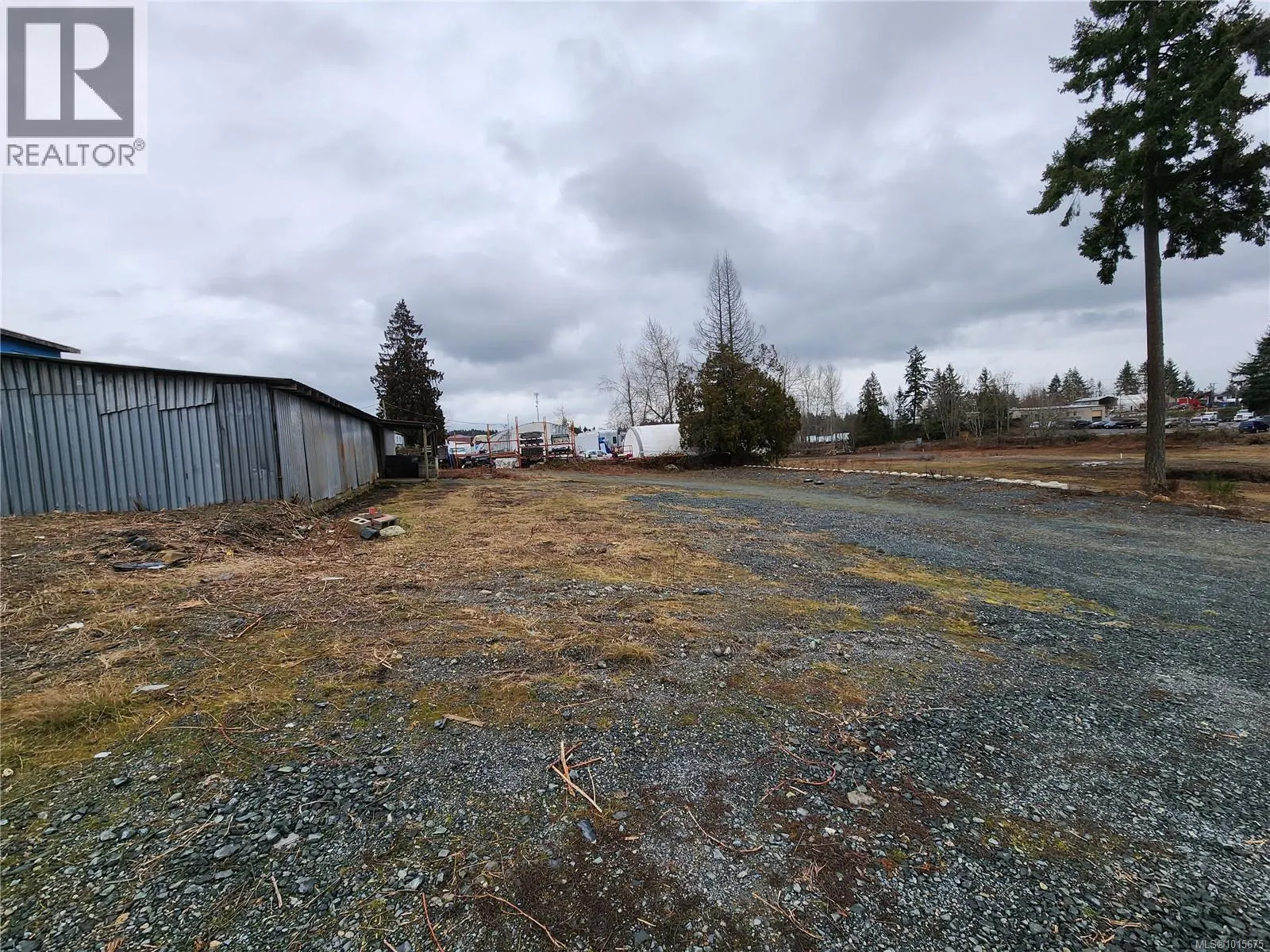 2090 Schoolhouse Rd