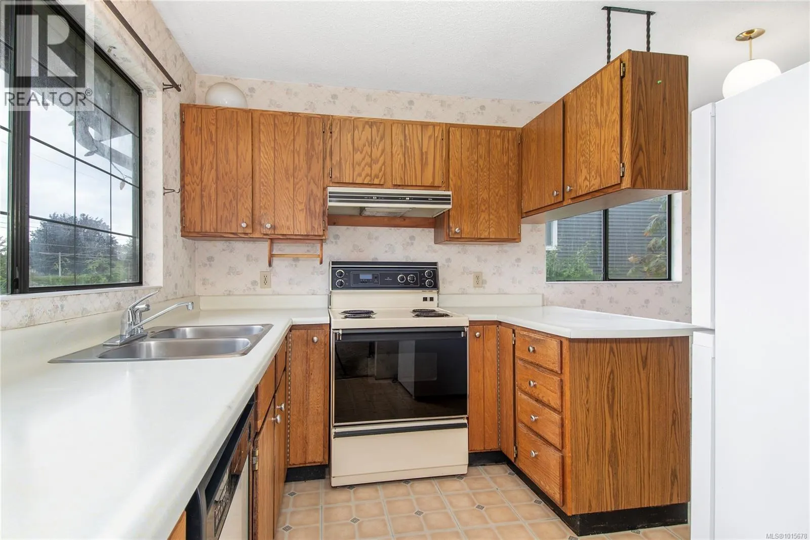 2172 Arnason Rd