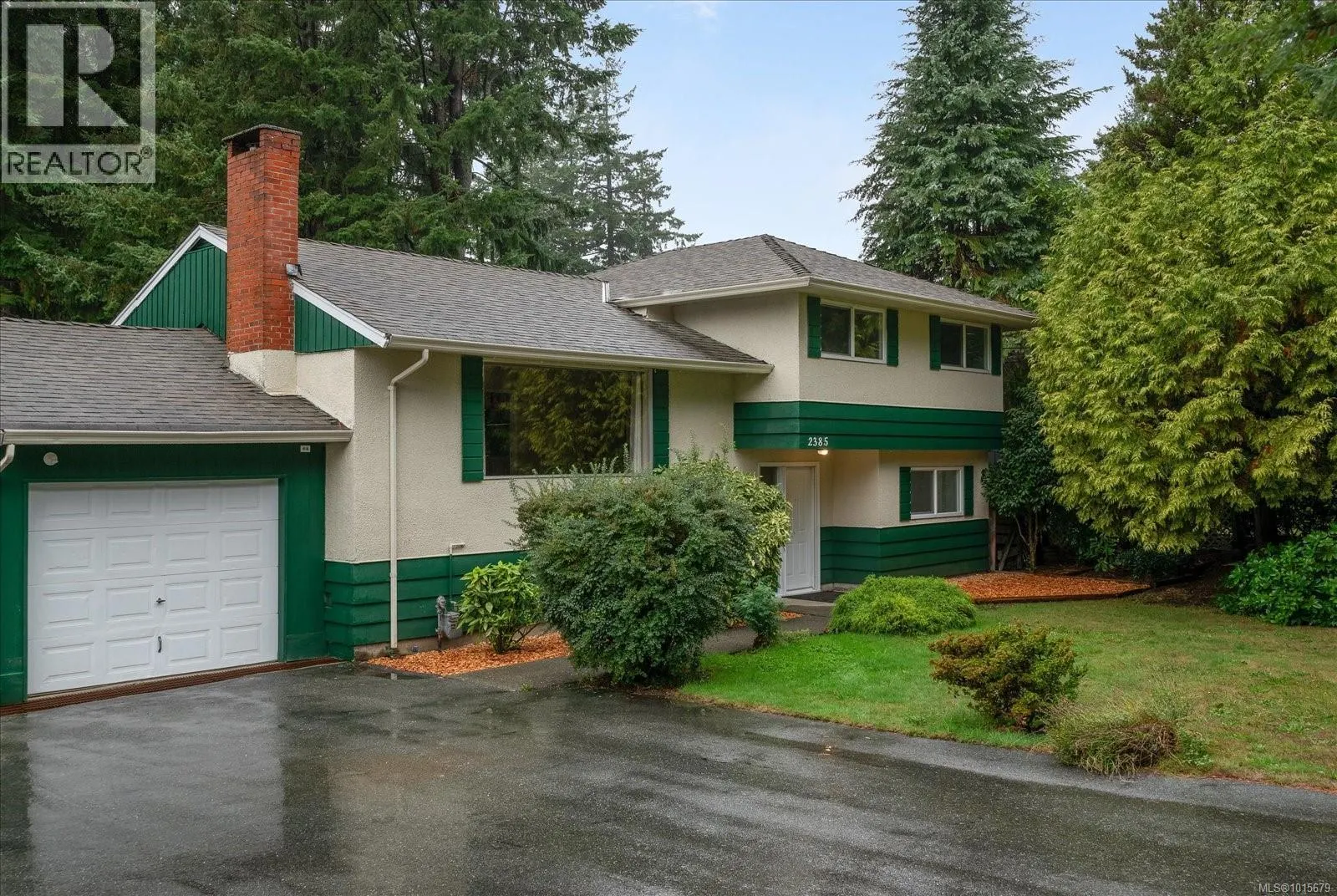 2385 Marlborough Dr