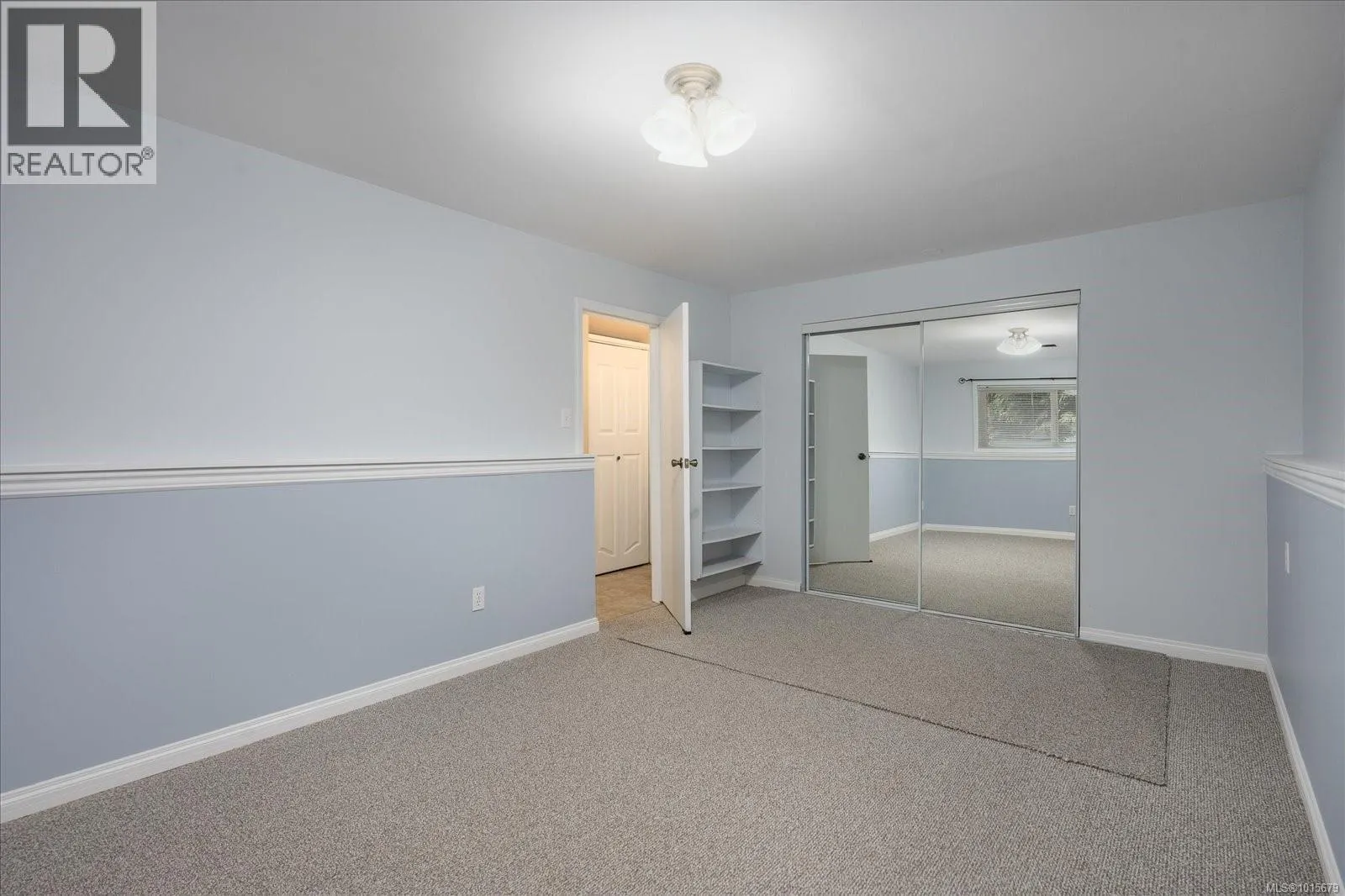 2385 Marlborough Dr