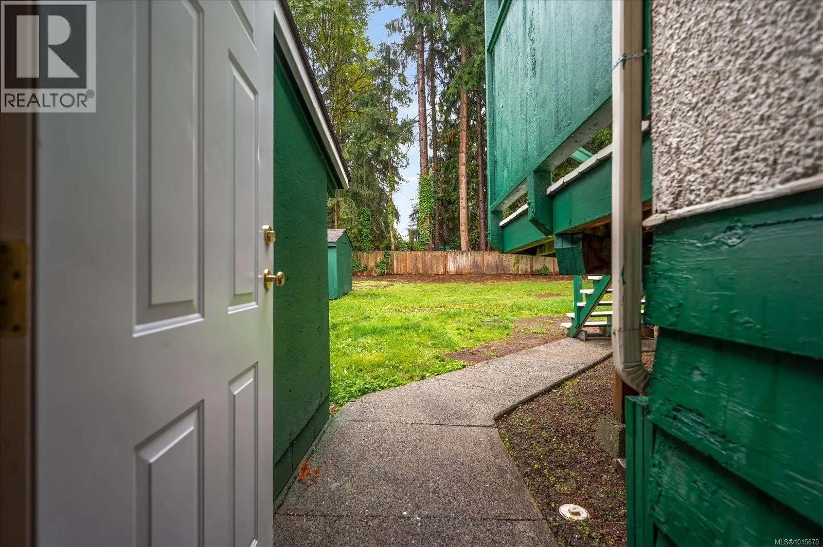 2385 Marlborough Dr