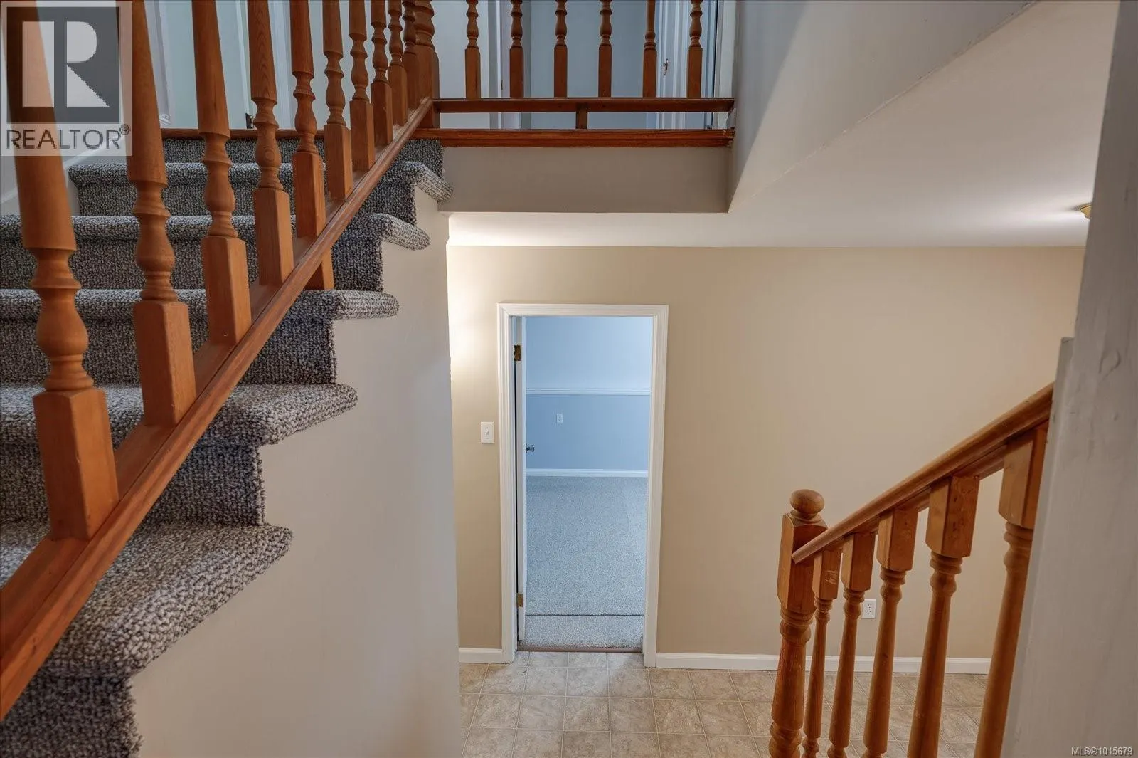 2385 Marlborough Dr