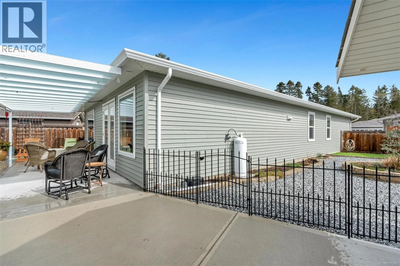 37 7586 Tetayut Rd