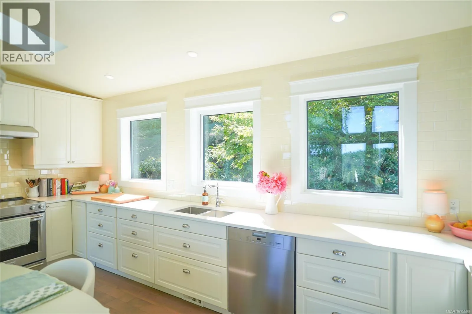 168 Sunrise Pl