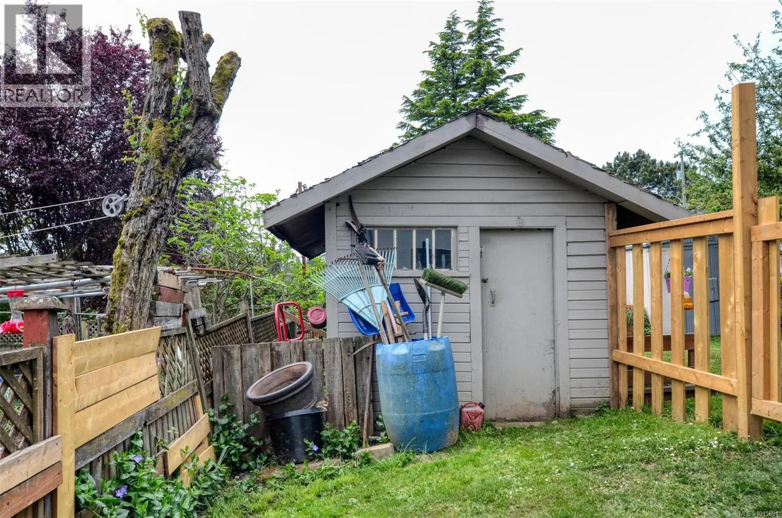271 Battleford Ave