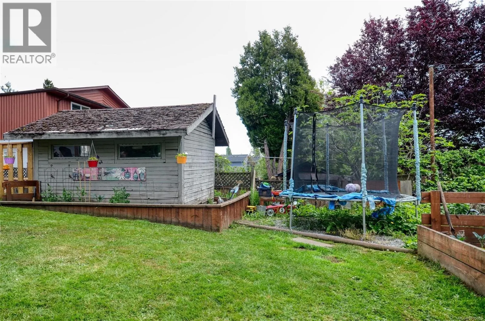 271 Battleford Ave
