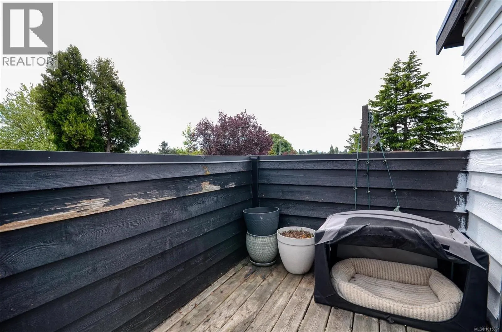 271 Battleford Ave