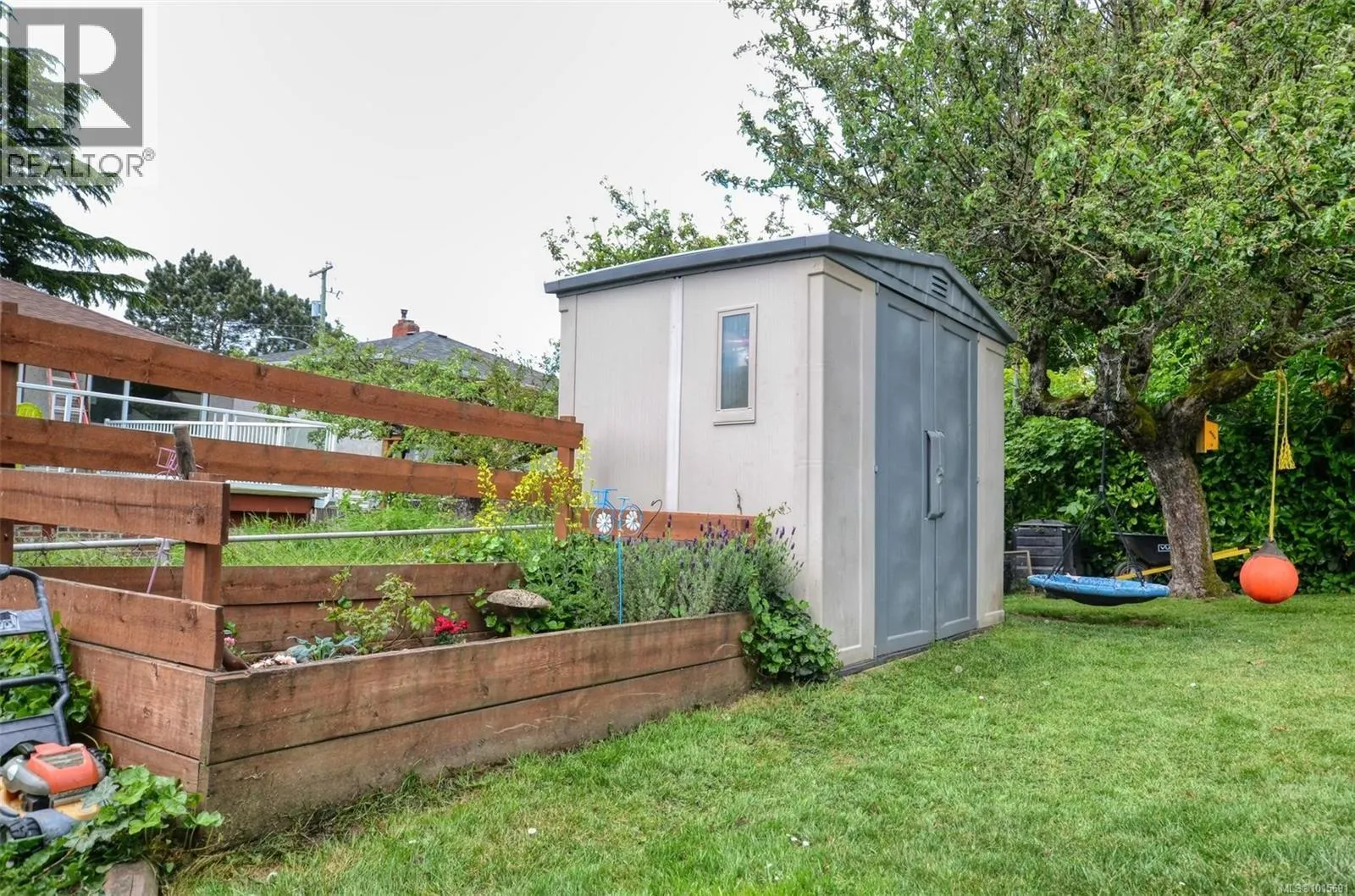 271 Battleford Ave