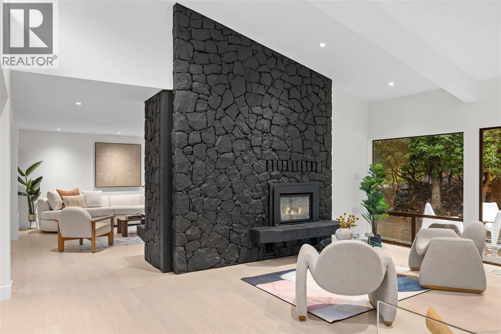 4464 Sunnywood Pl