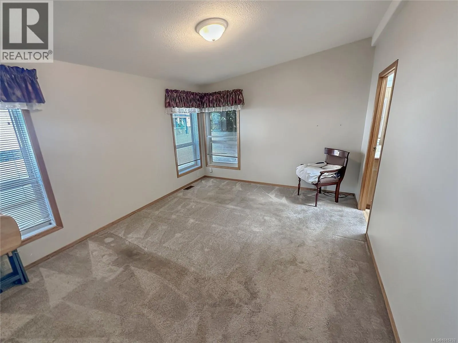 129 1736 Timberlands Rd