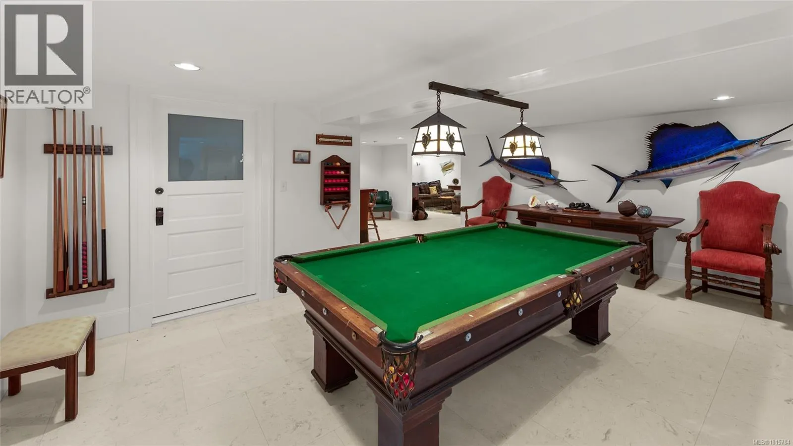 605 Senanus Dr