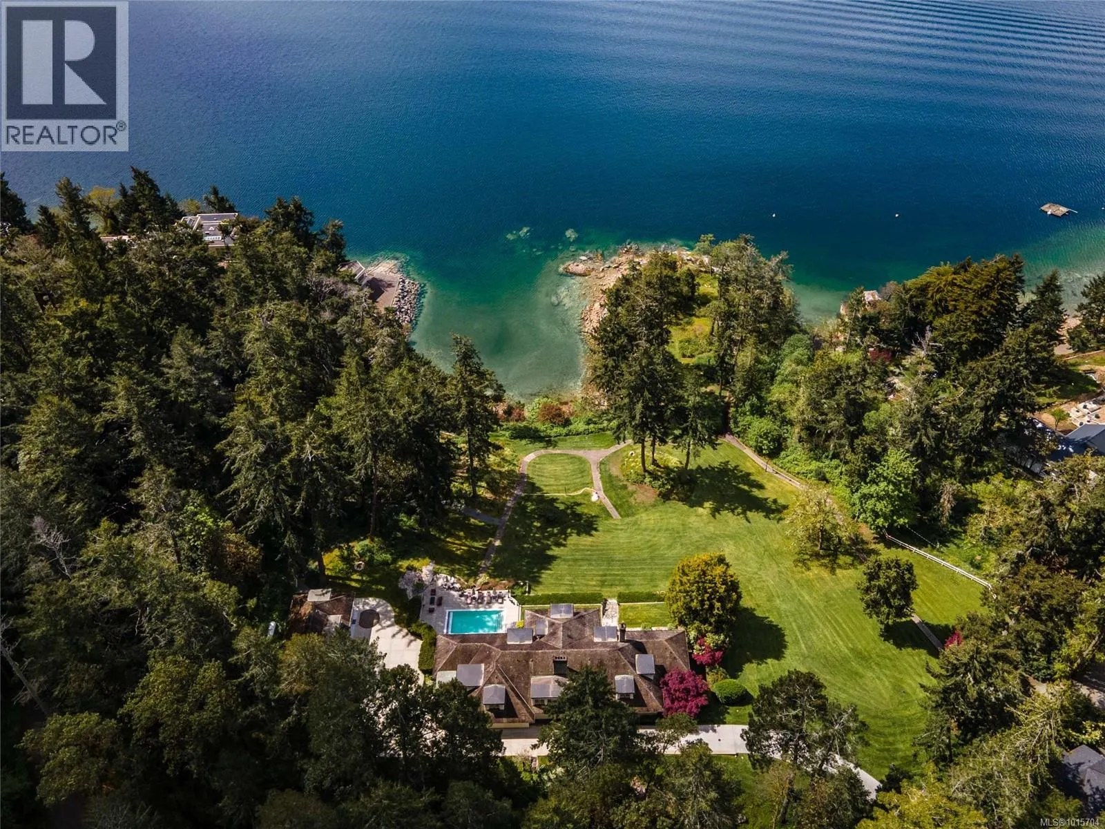 605 Senanus Dr