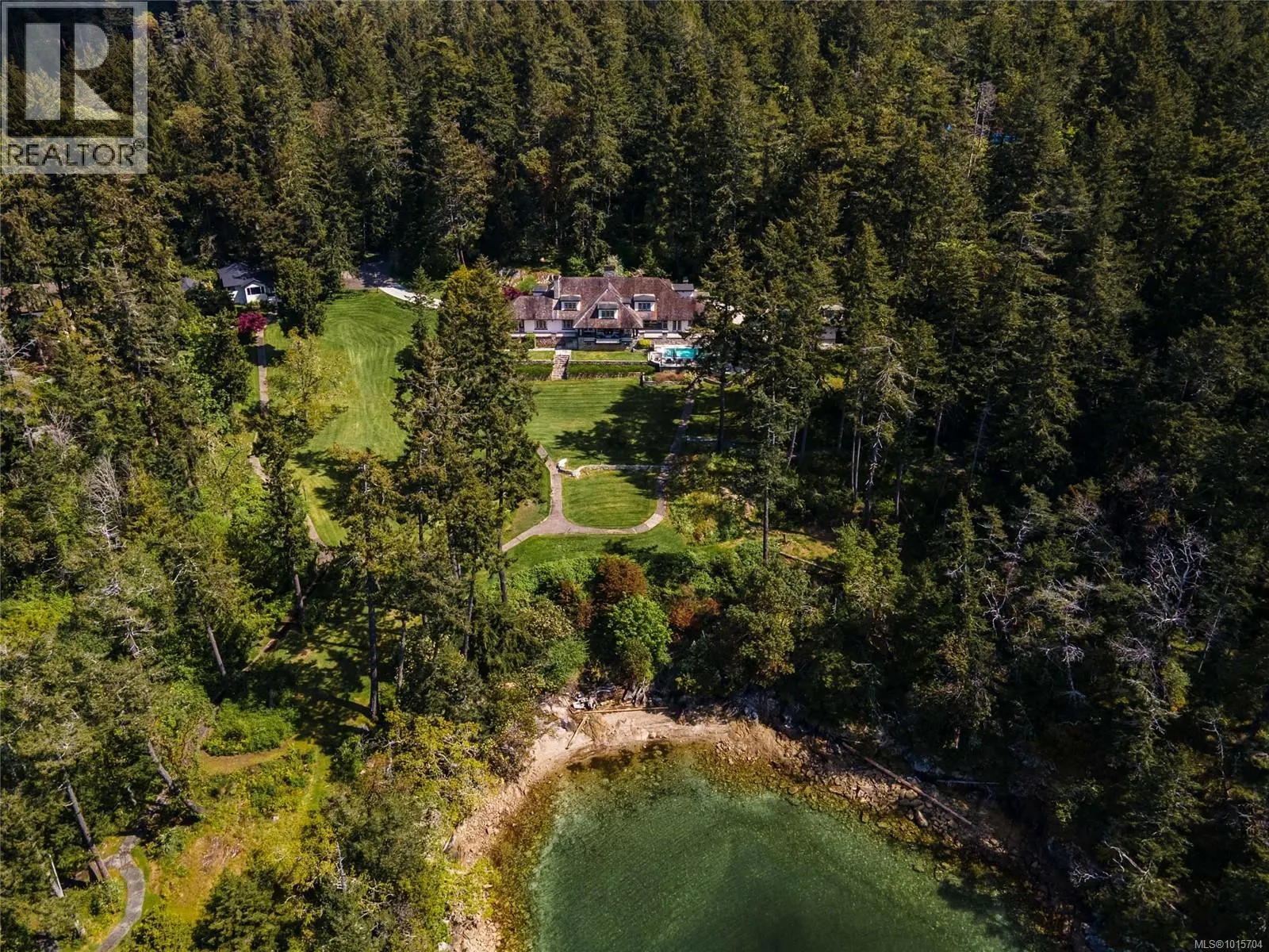 605 Senanus Dr