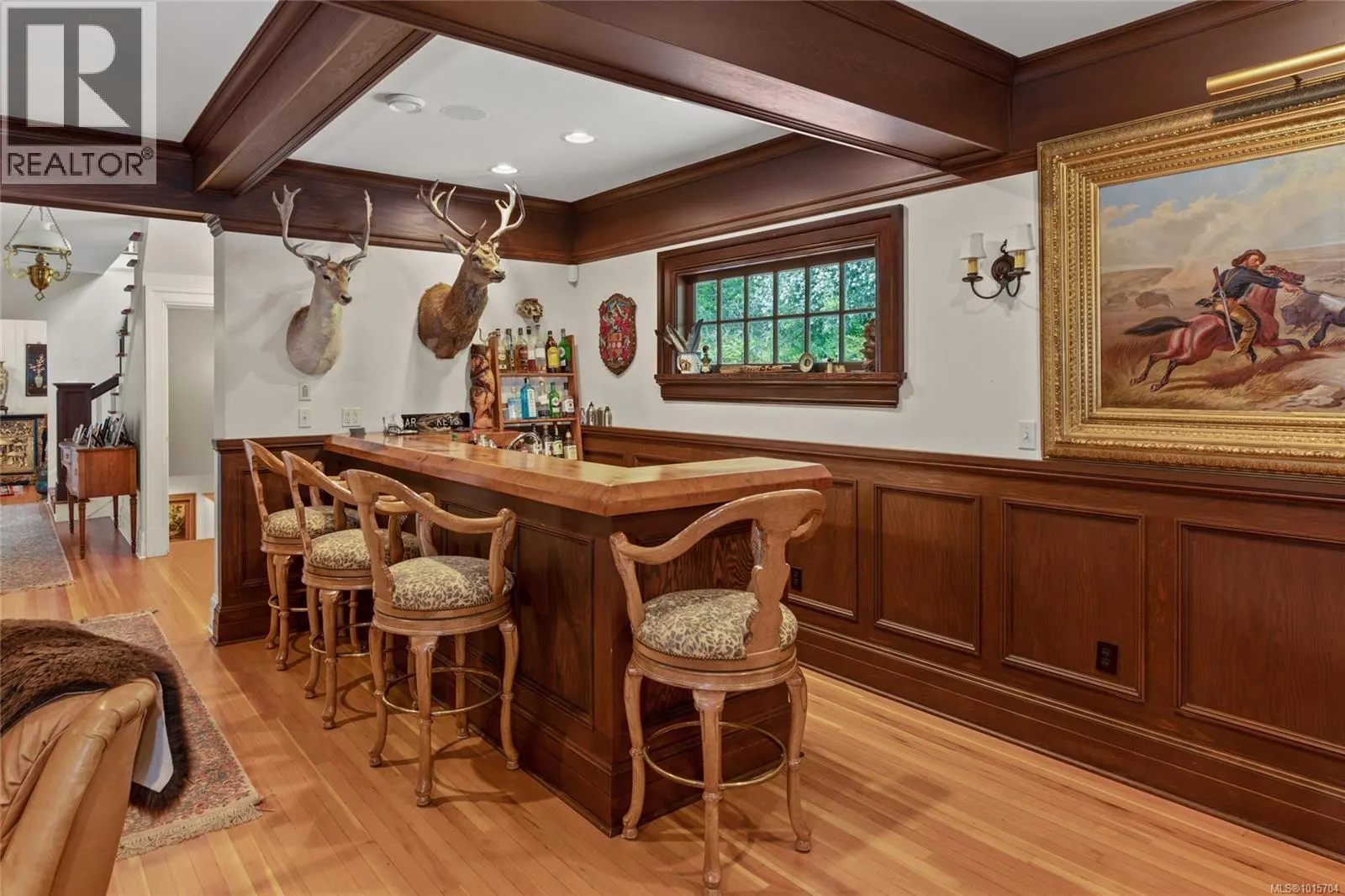 605 Senanus Dr