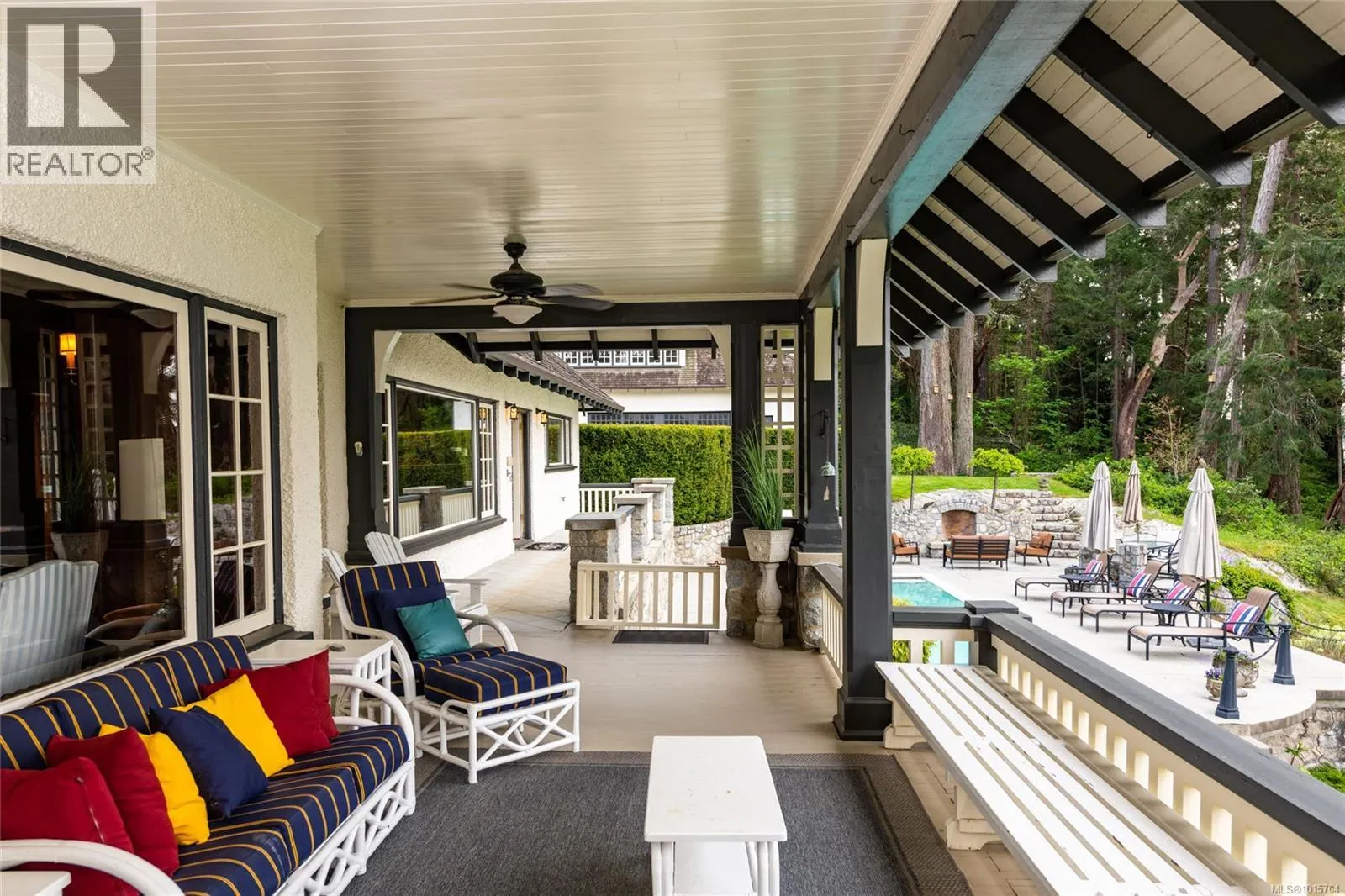 605 Senanus Dr