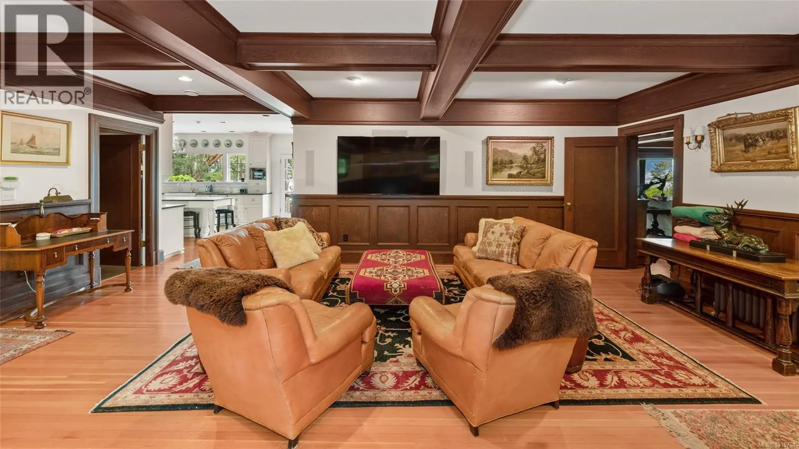 605 Senanus Dr