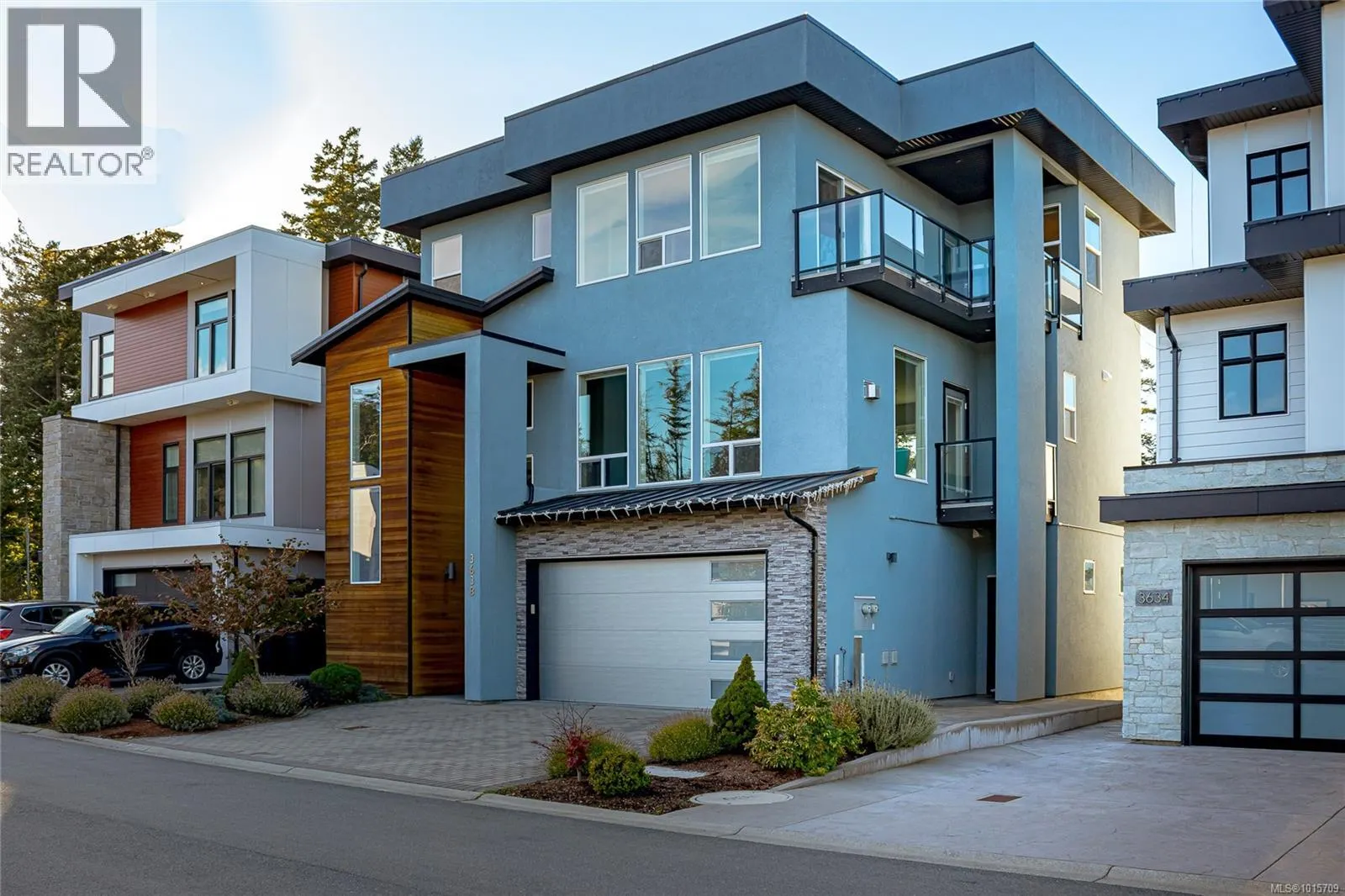 3638 Ridge View Terr