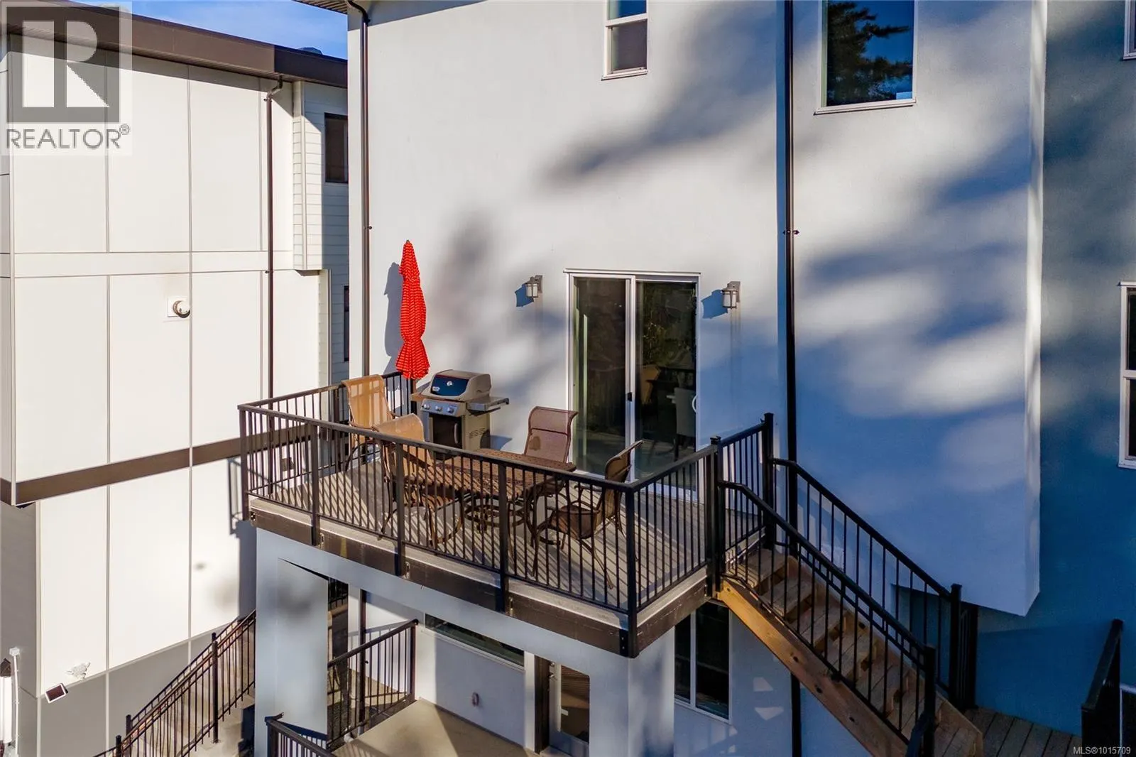 3638 Ridge View Terr