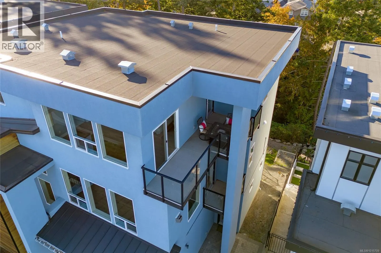 3638 Ridge View Terr