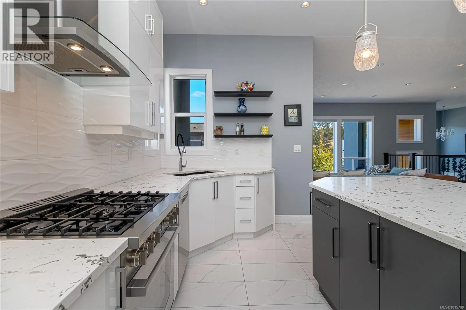 3638 Ridge View Terr