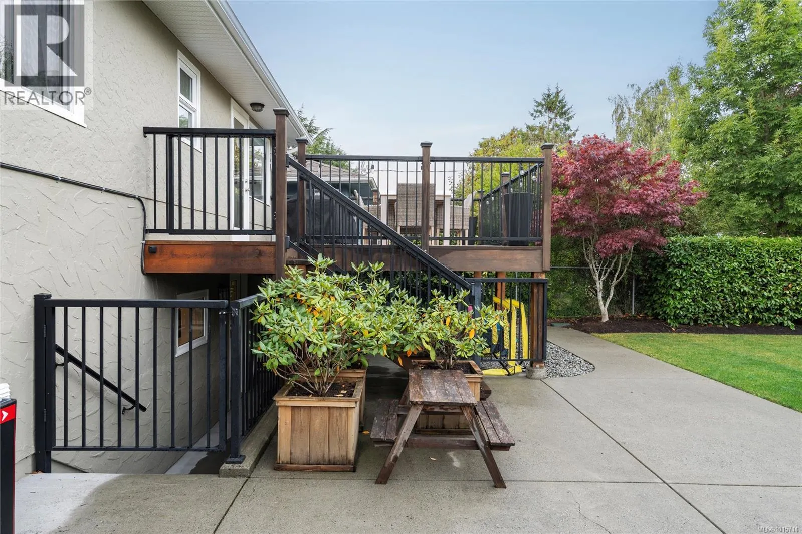 2248 Pacific Ave