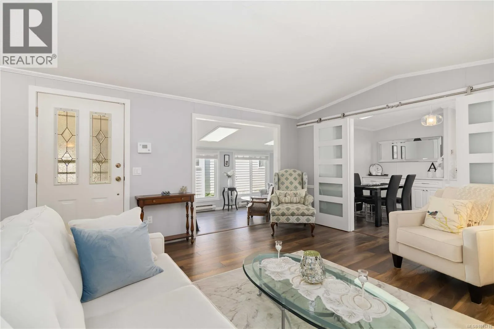 5 7509 Central Saanich Rd