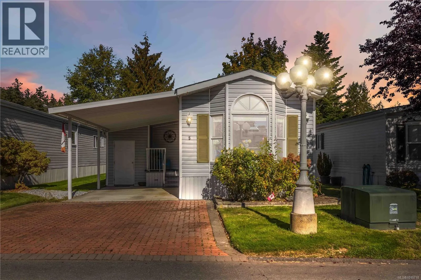 5 7509 Central Saanich Rd