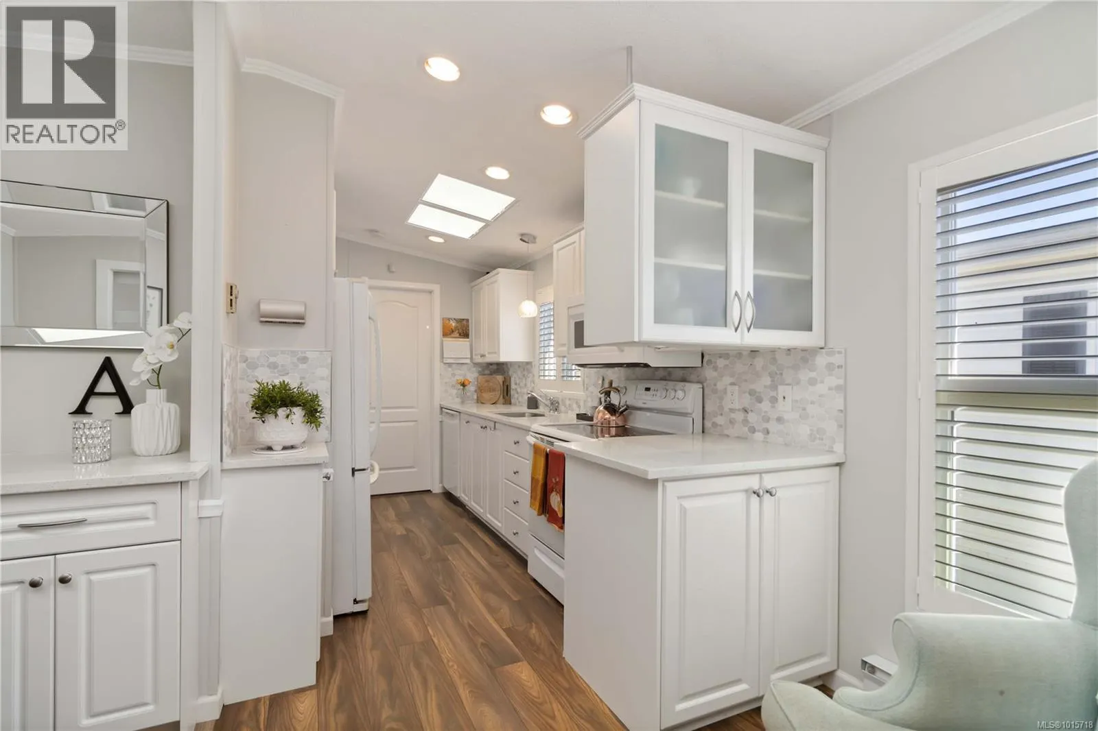 5 7509 Central Saanich Rd