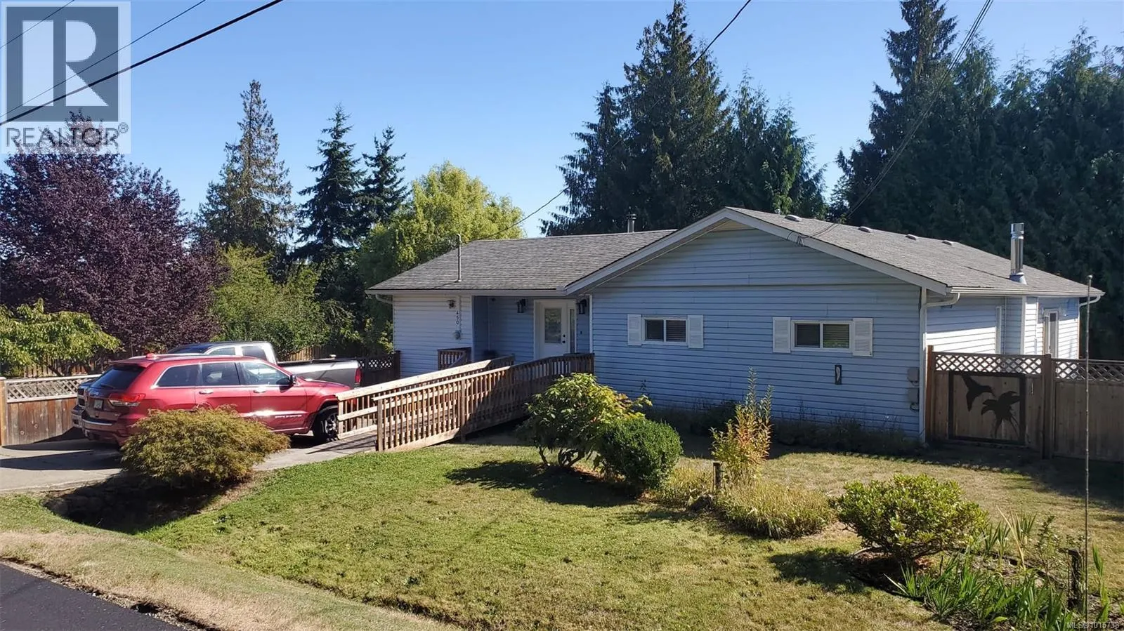 450 Aurora St