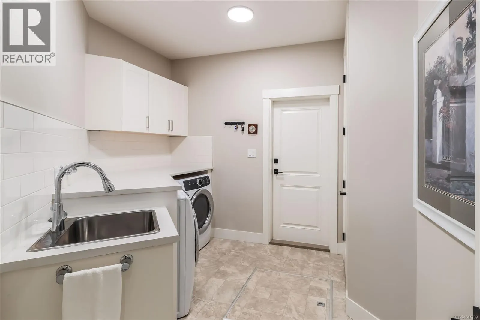1000 Brookfield Cres