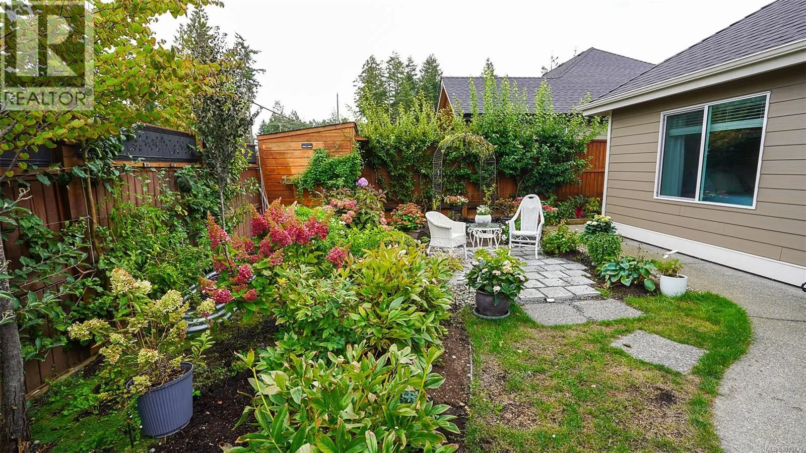 1000 Brookfield Cres