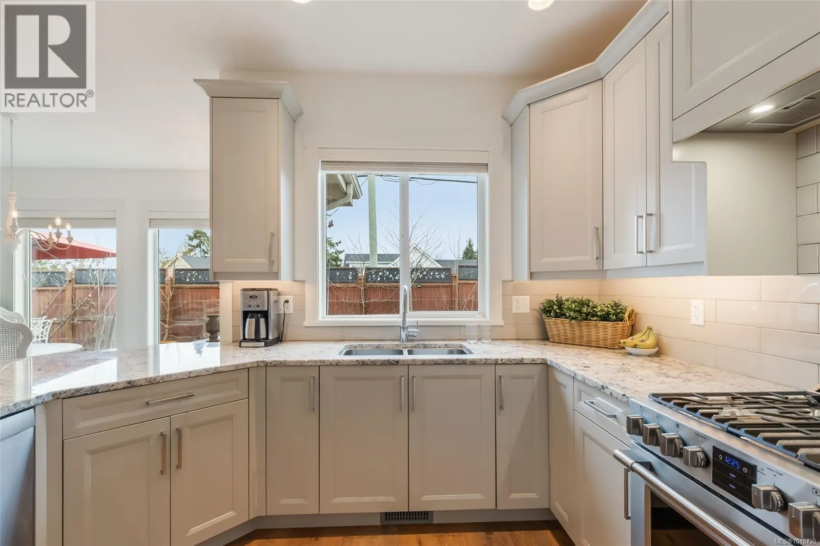 1000 Brookfield Cres