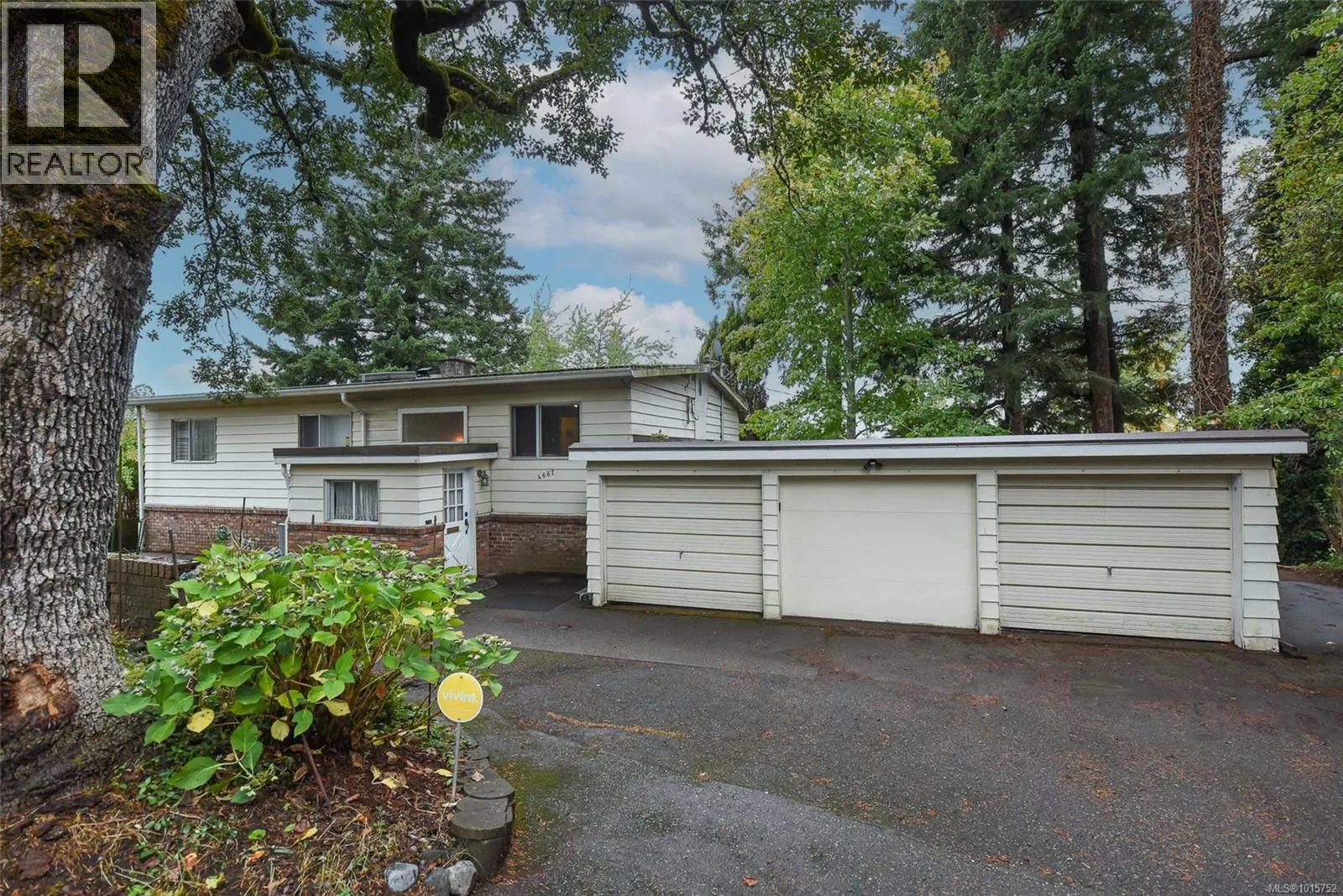 4667 McQuillan Rd