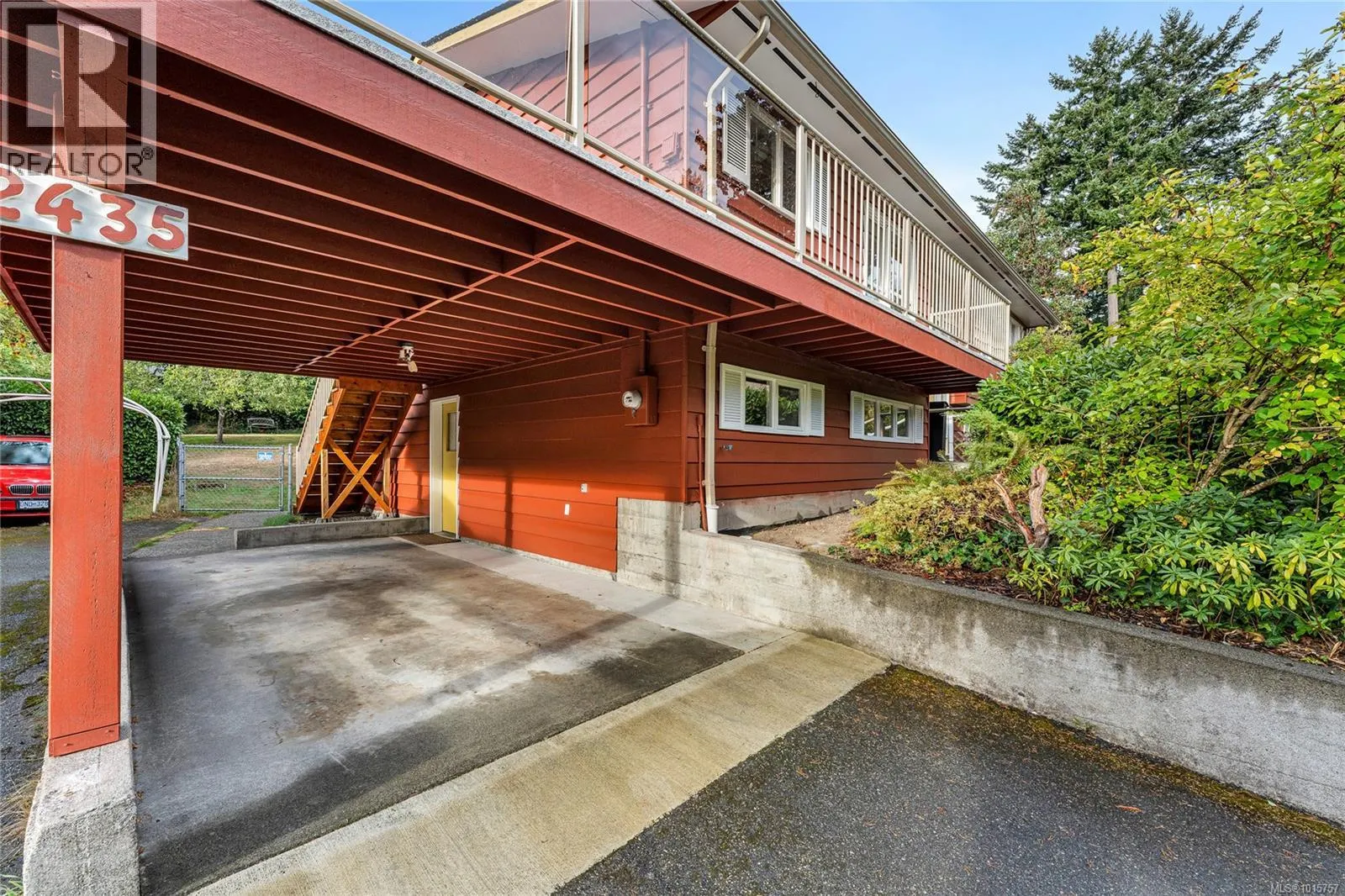 2435 Sutton Rd