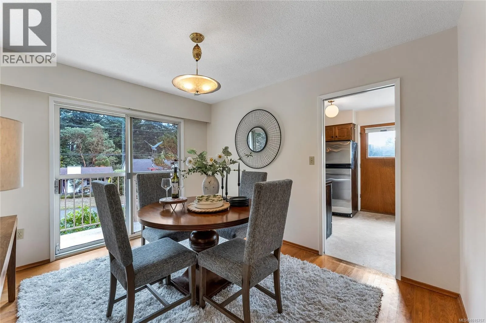 2435 Sutton Rd