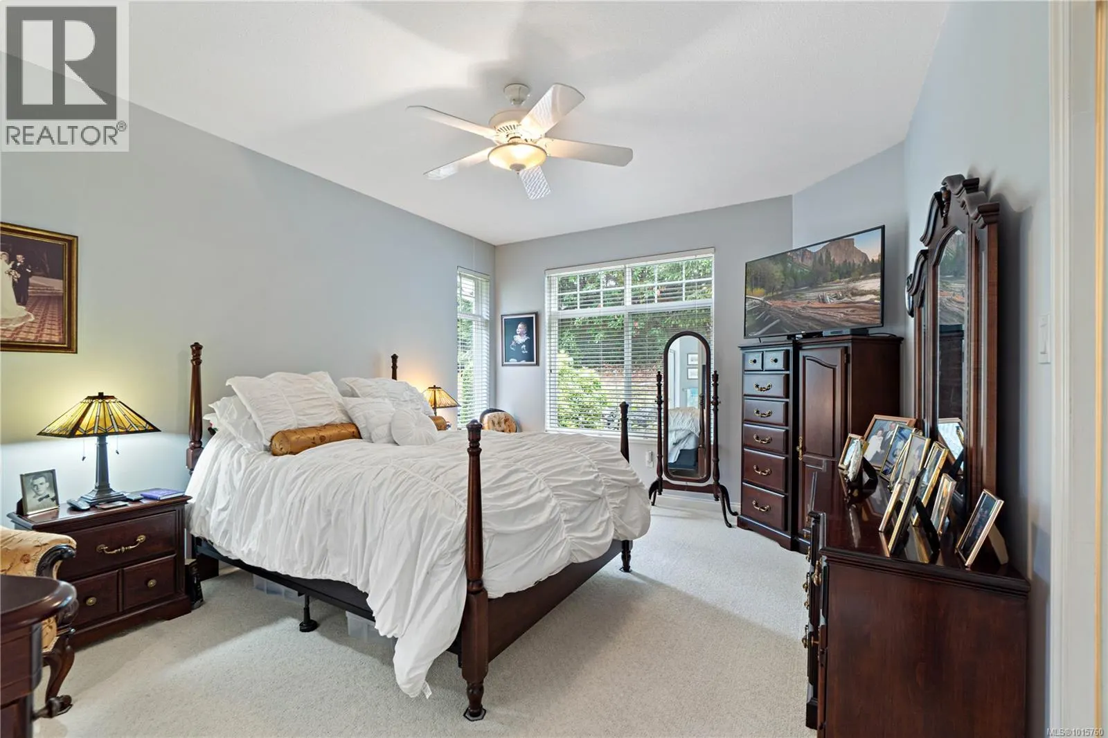 1266 Saturna Dr