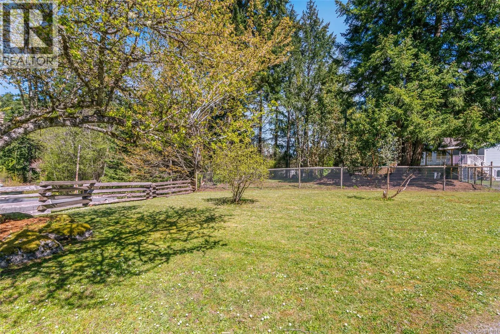 1121 Harewood Mines Rd