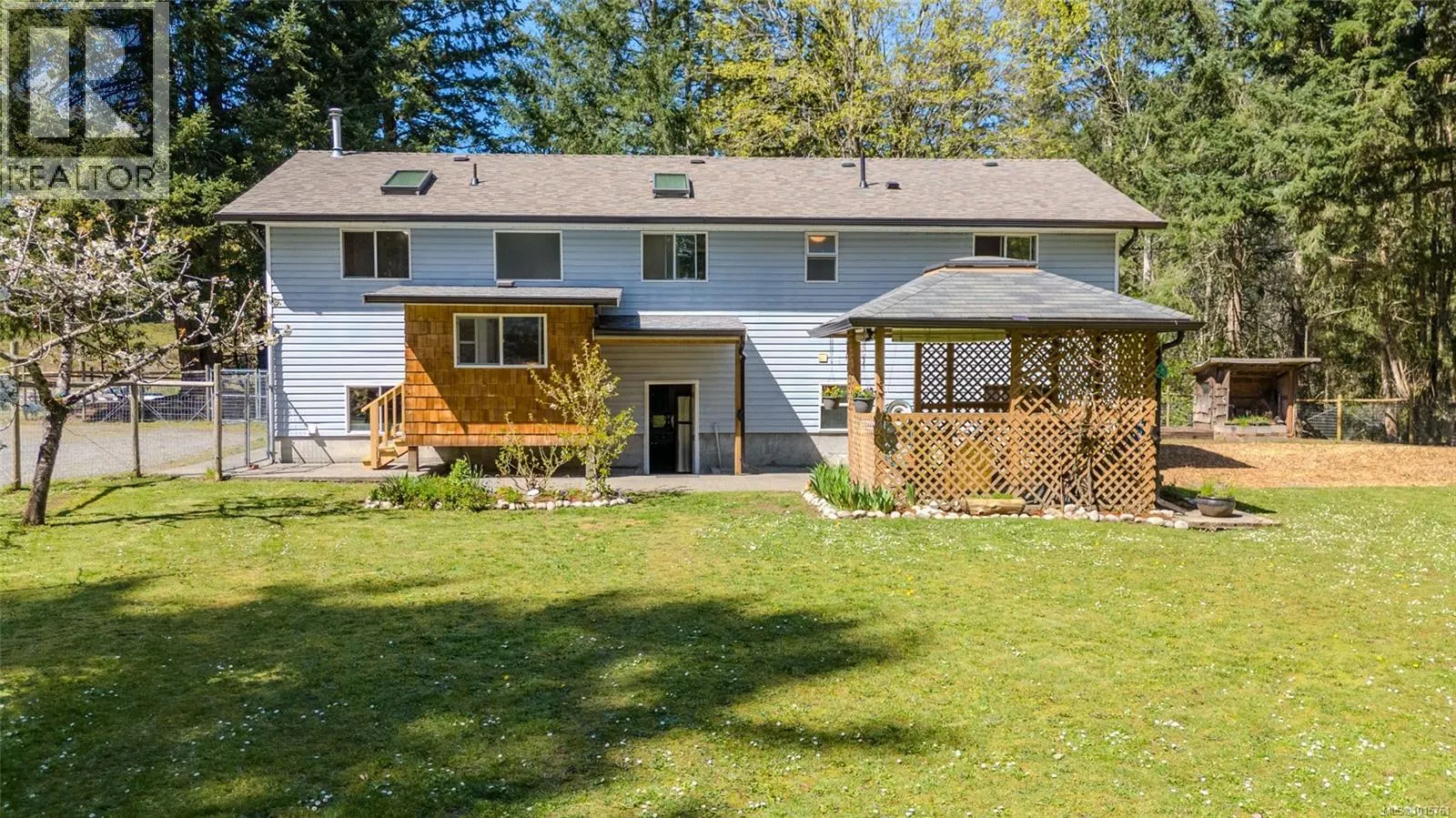1121 Harewood Mines Rd