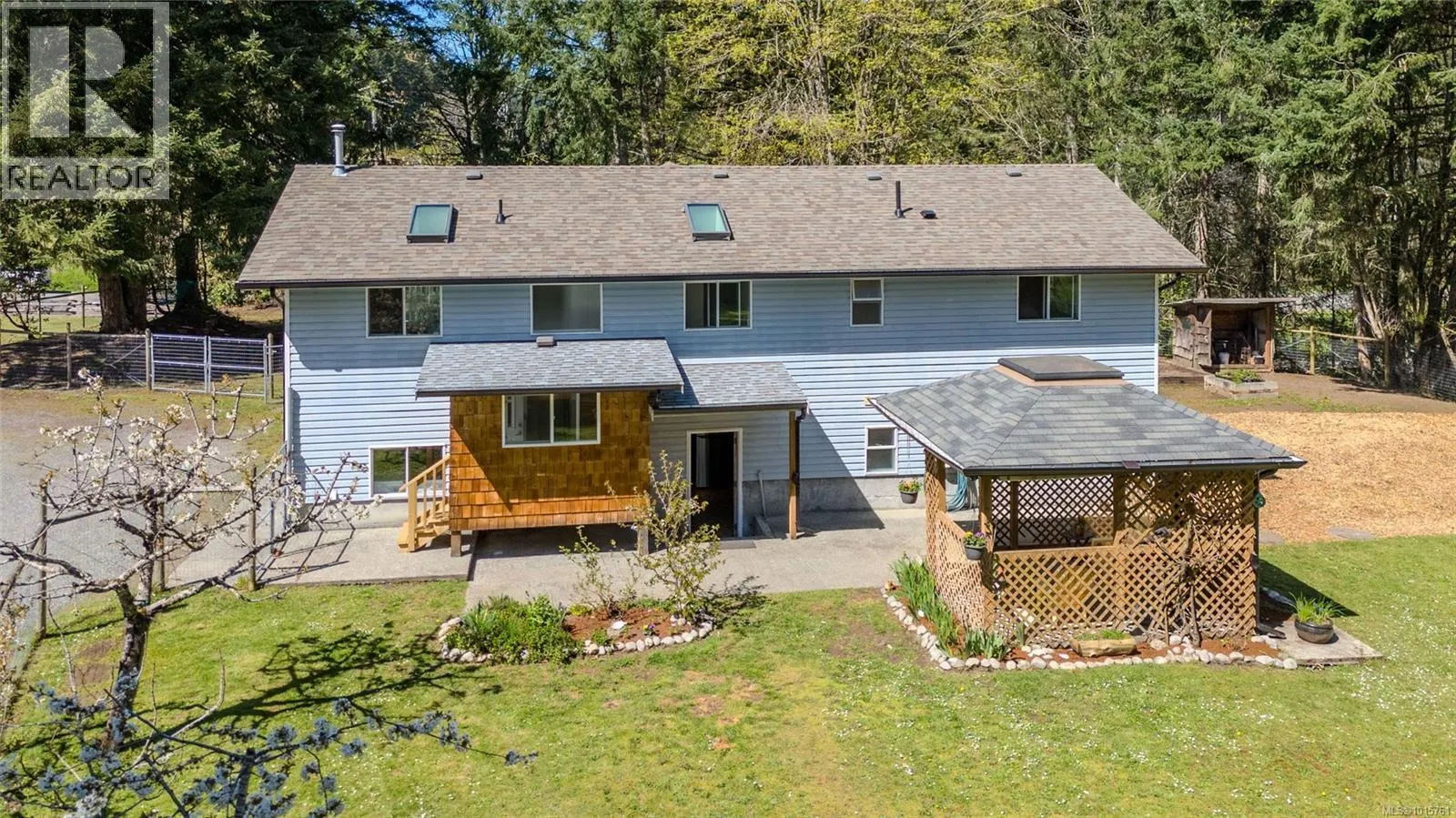 1121 Harewood Mines Rd