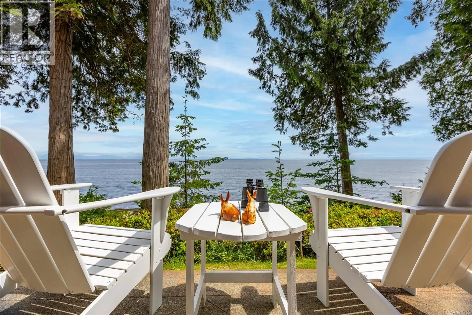 105 Island Park Dr