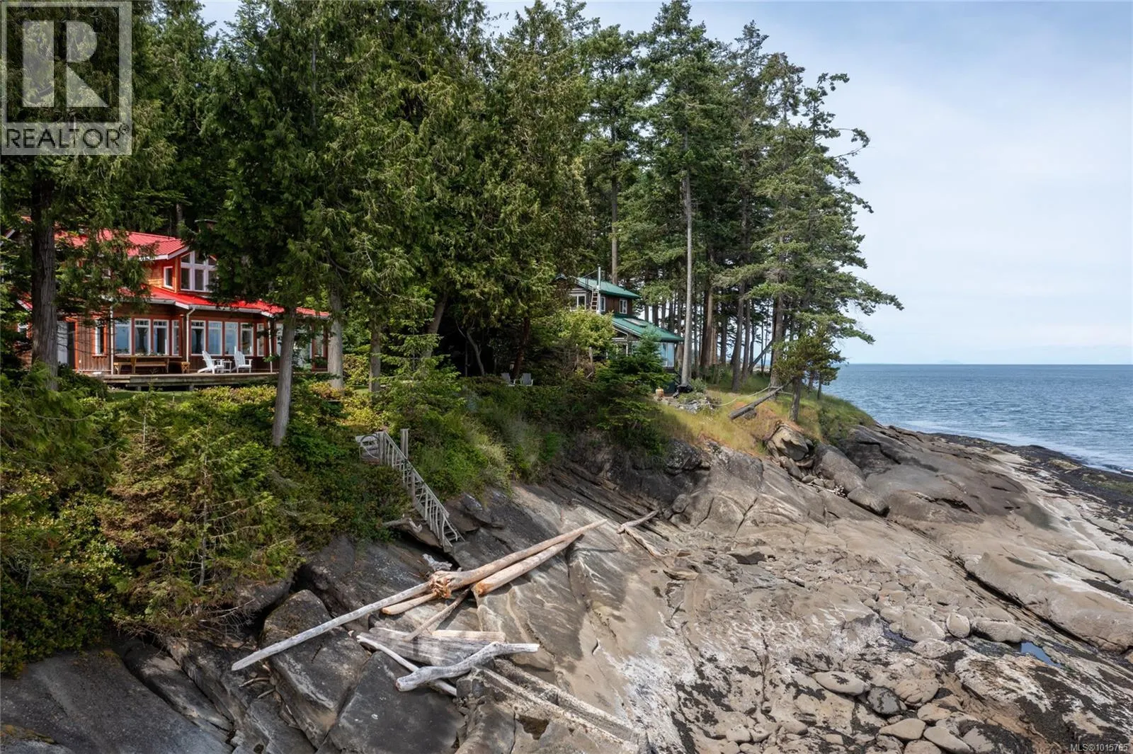 105 Island Park Dr