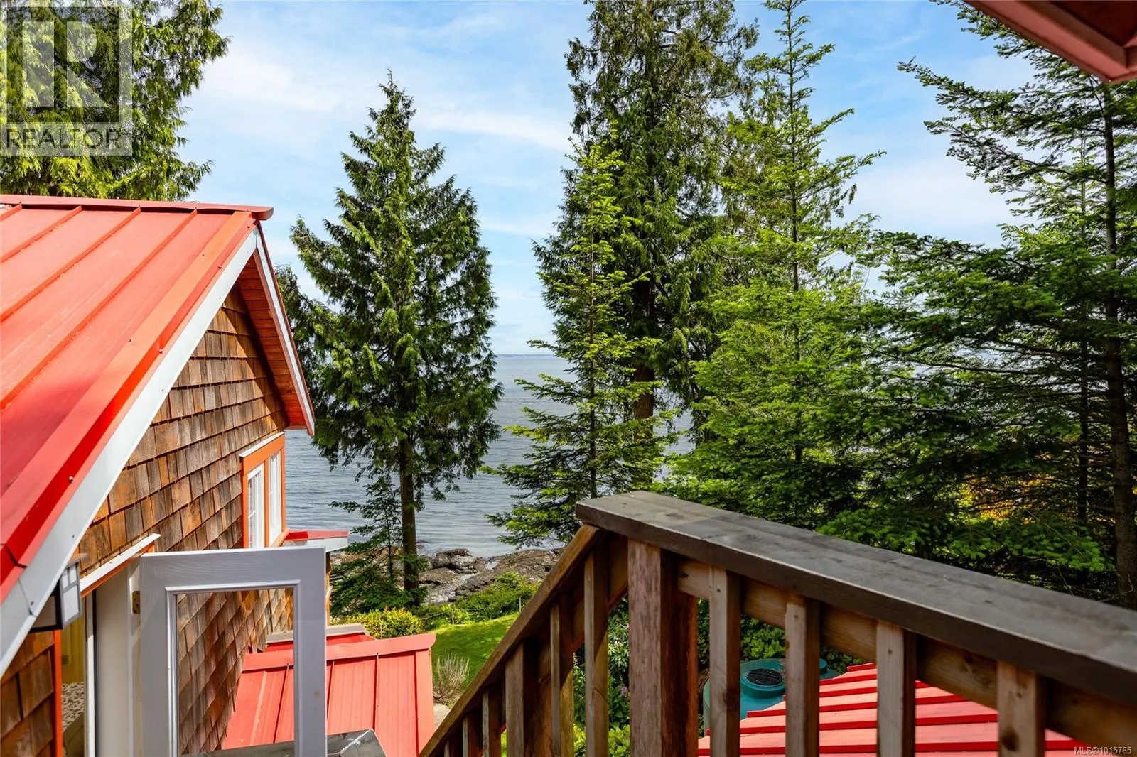 105 Island Park Dr
