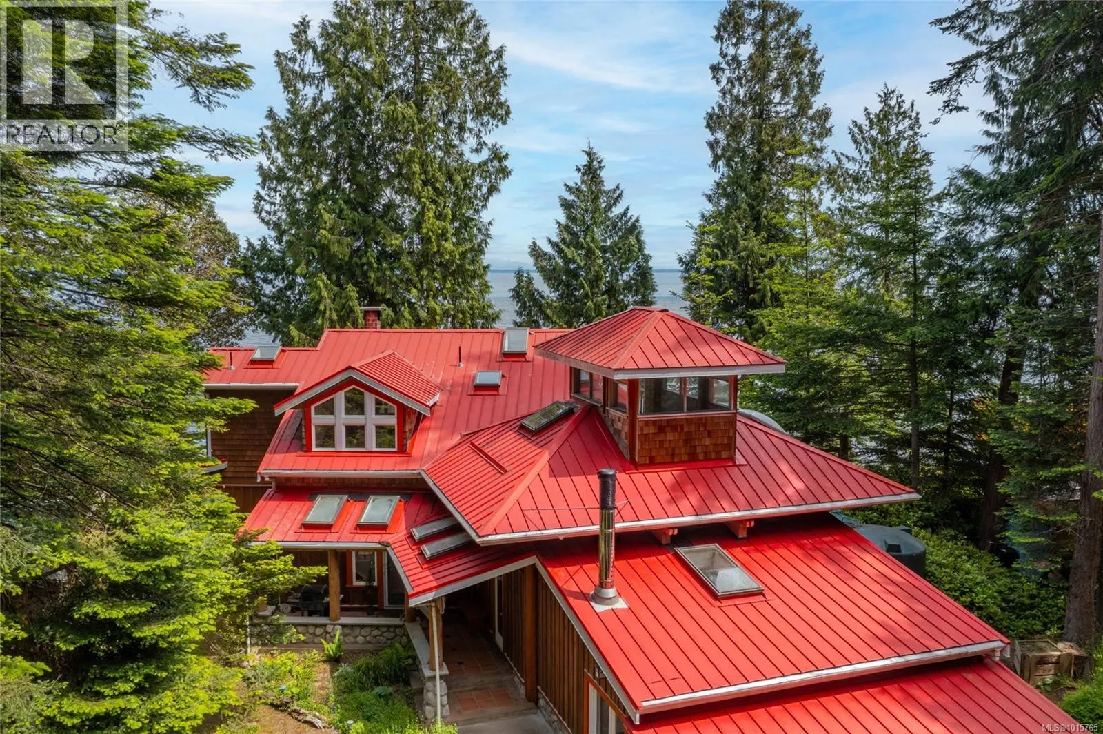 105 Island Park Dr