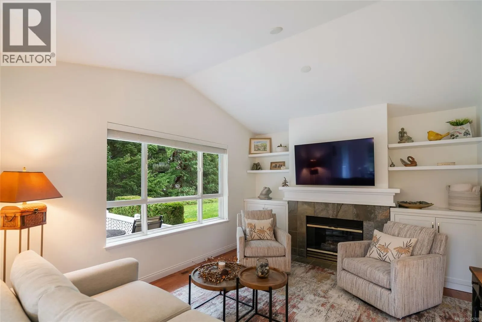 1255 Gabriola Dr