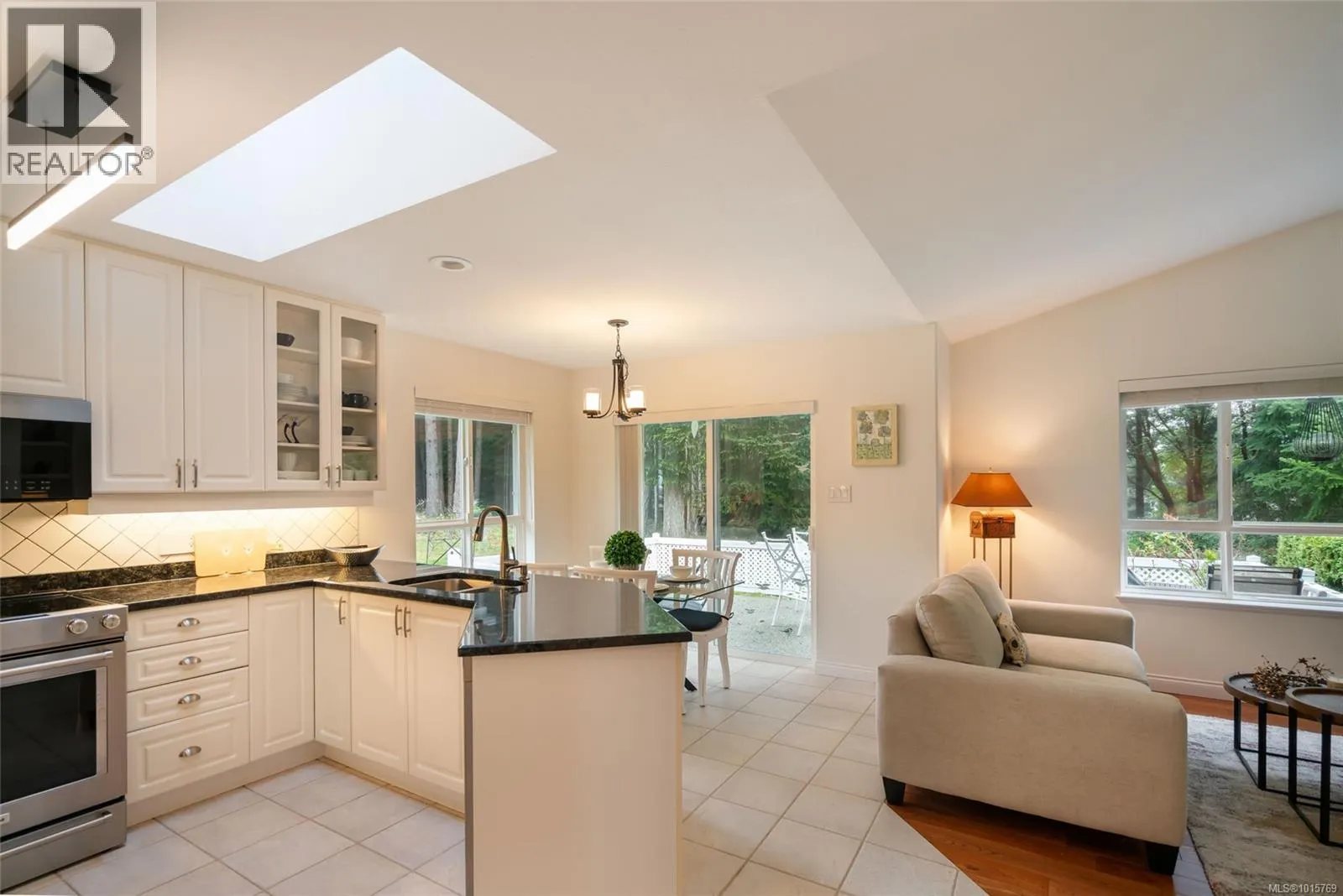 1255 Gabriola Dr