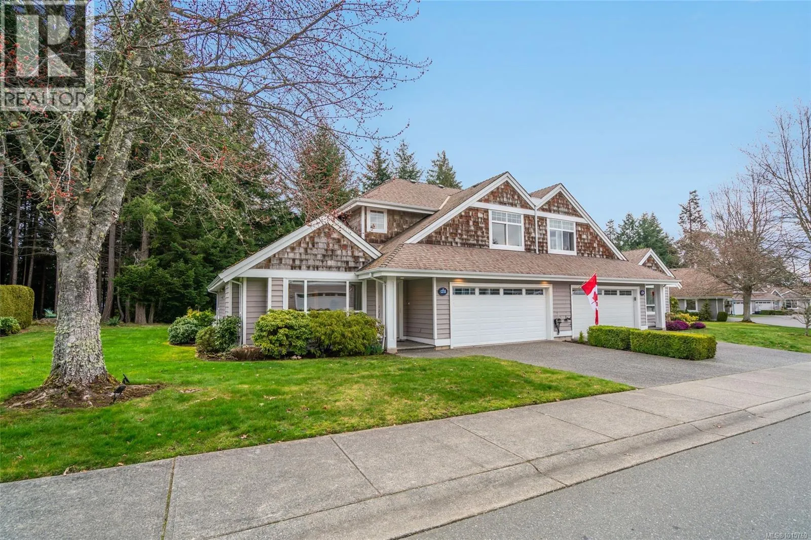 1255 Gabriola Dr