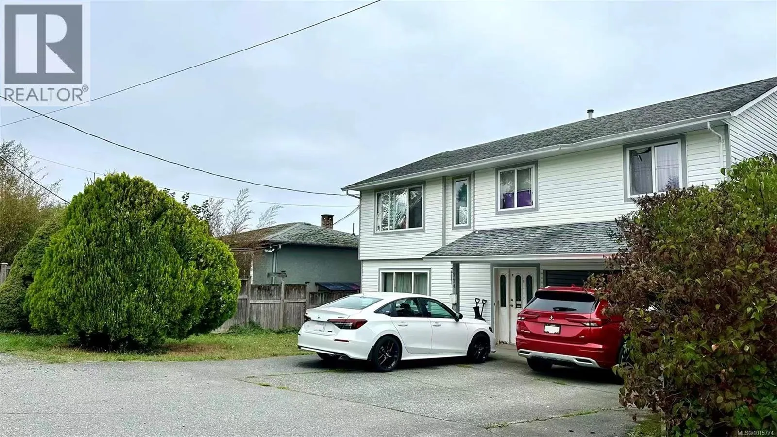774 Railway Ave