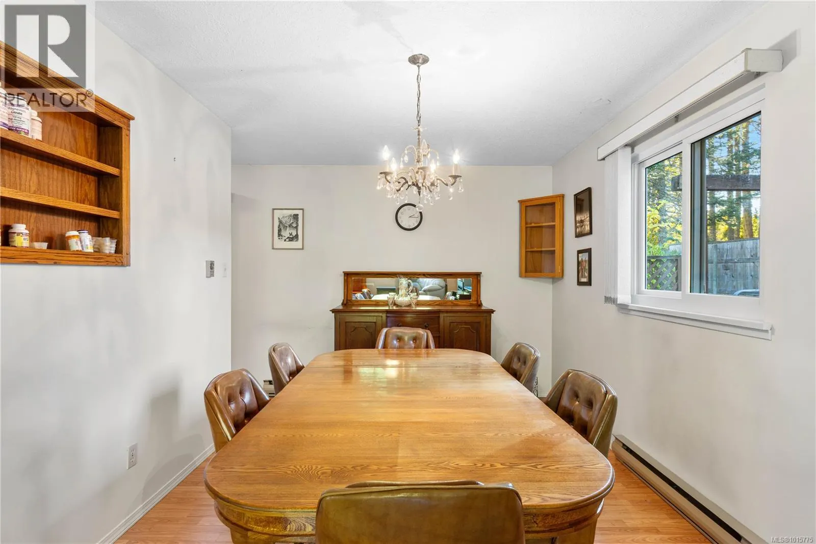 1402 Sunrise Dr